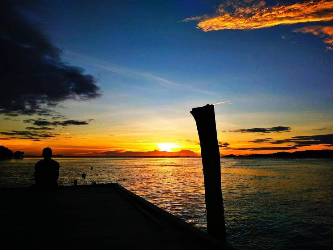 Sunset Homestay Besir Extérieur photo